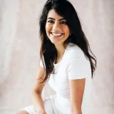 Dinika Mahtani logo